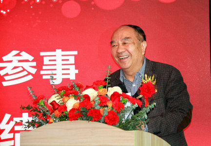 翰墨，绘艺术春秋 / 挥毫，展文化自信