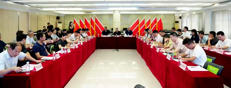 <strong>成功举办“专精特新・晋商传承”活动 共探</strong>