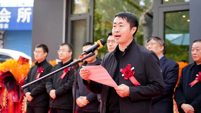 微信图片_2025-11-11_222835_107.jpg
