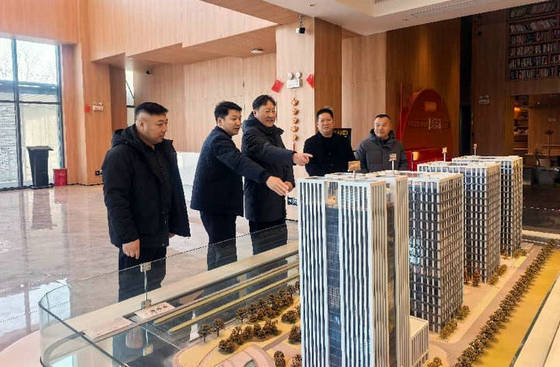 <strong>安阳市政协副主席刘鸿民：深入民建企业“中</strong>